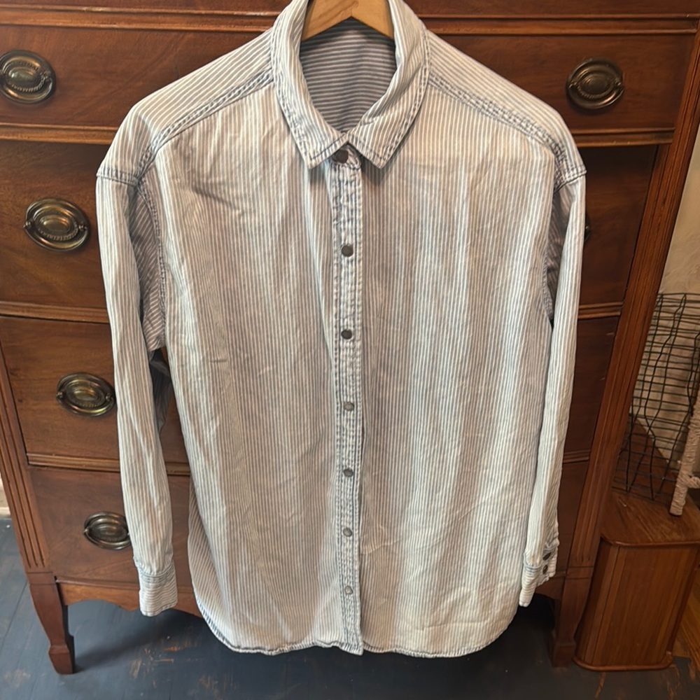 Calvin Klein Jeans White and Blue Casual Button Down Long Sleeve